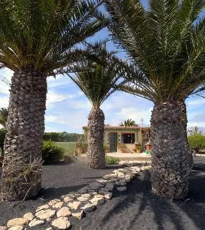 Tynira Villa *